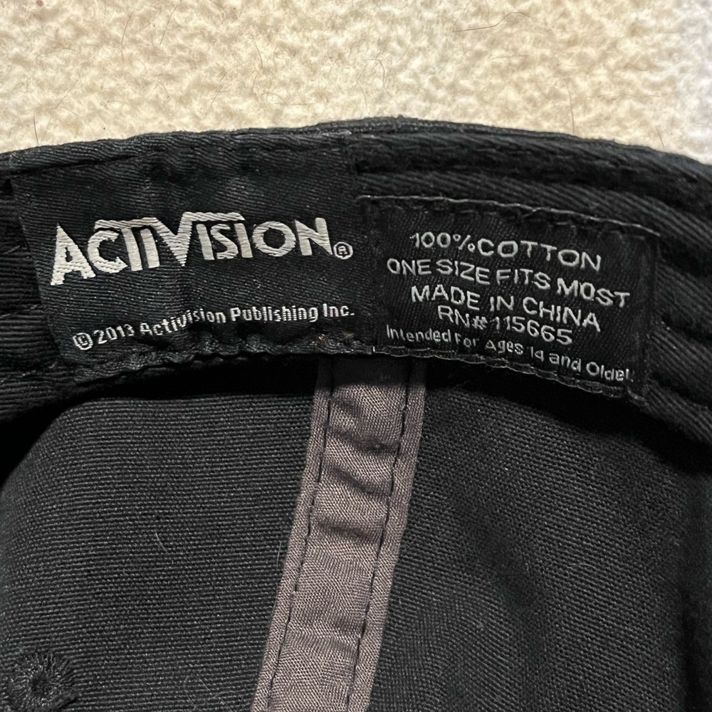 Activision Call of Duty Ghosts Hat - Picture 3 of 6